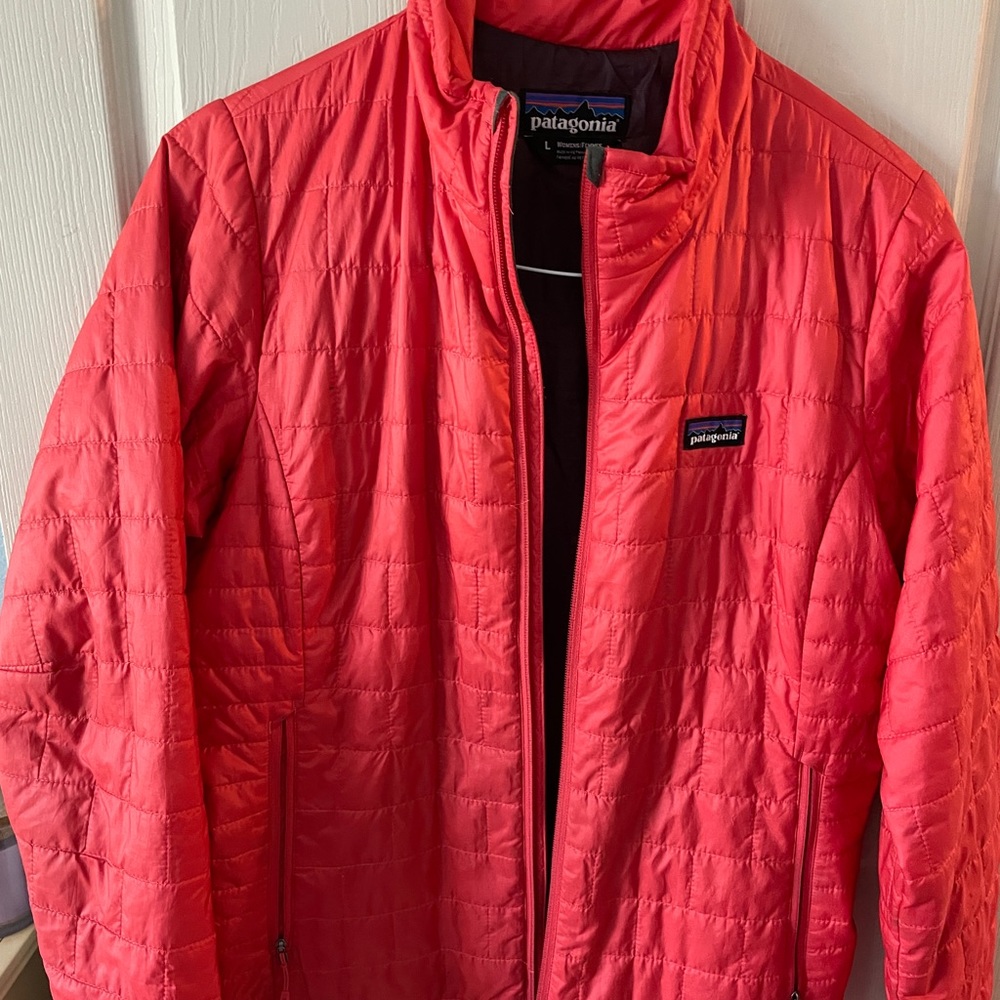Patagonia Nano Puff Jacket- women L